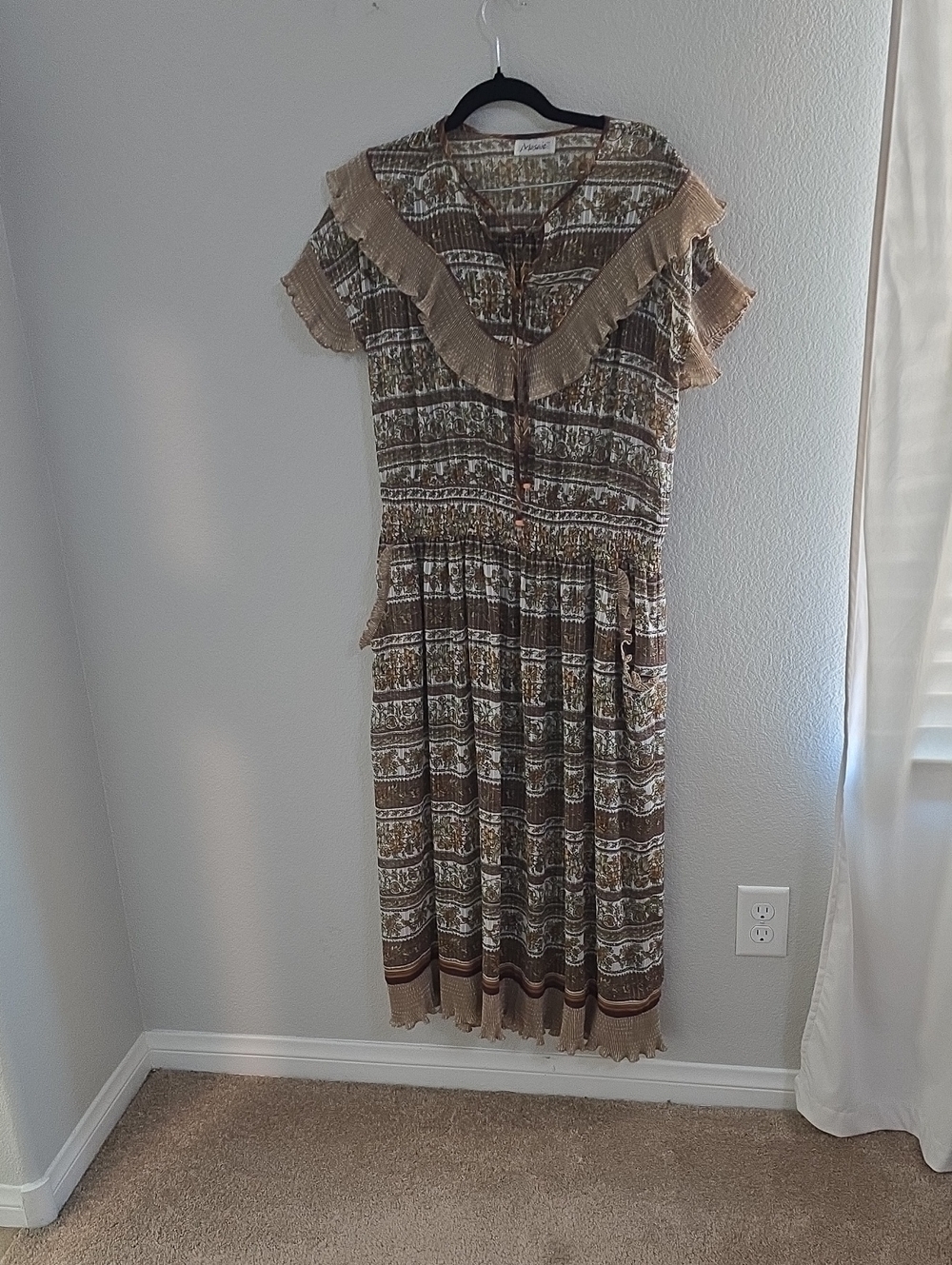 Vintage Bohemian Brown Patterned Midi Dress with Ruffle Trim